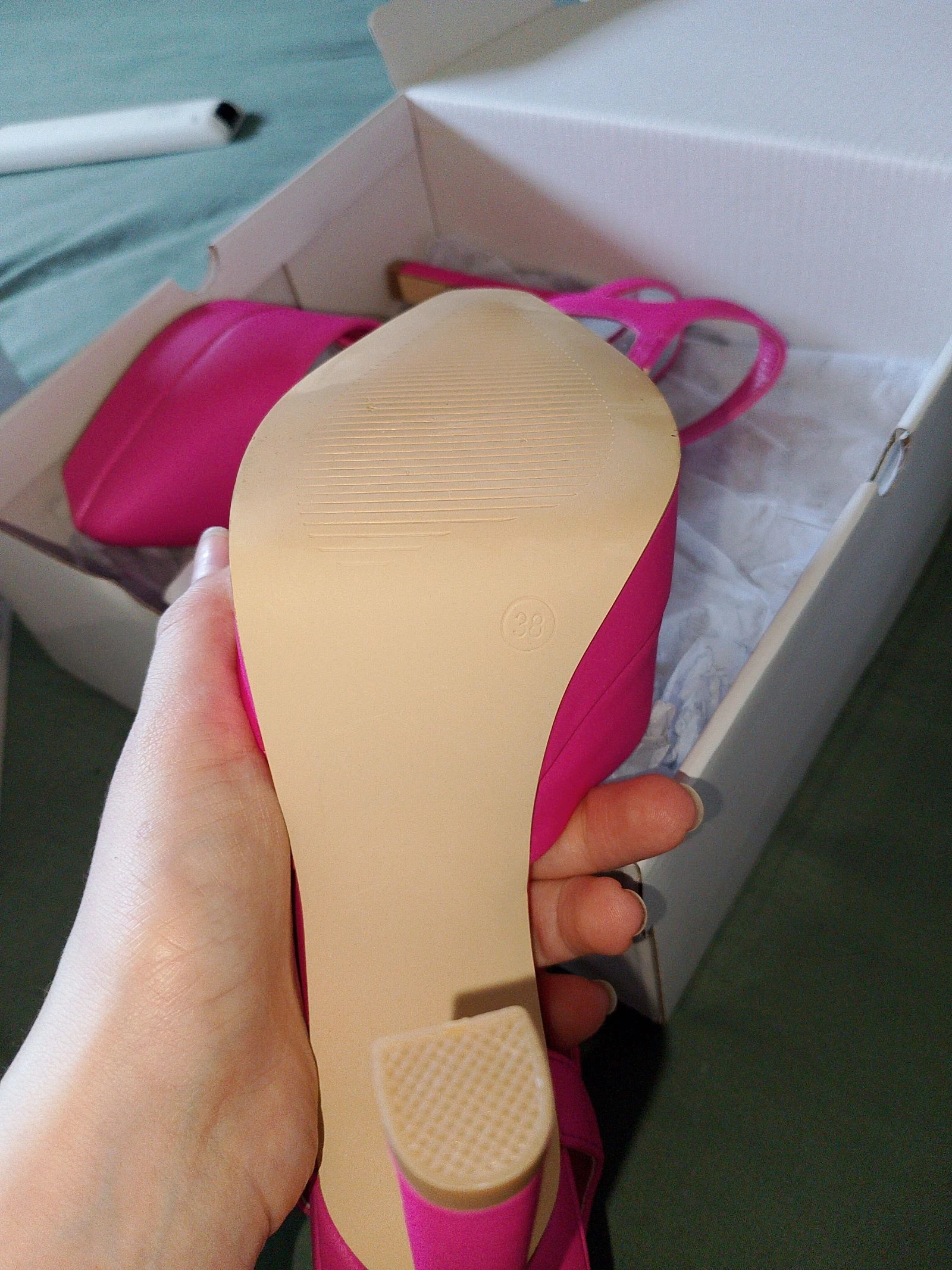 👠 Beautiful fuchsia platform Catwalk pumps (Size 38) – photo 5
